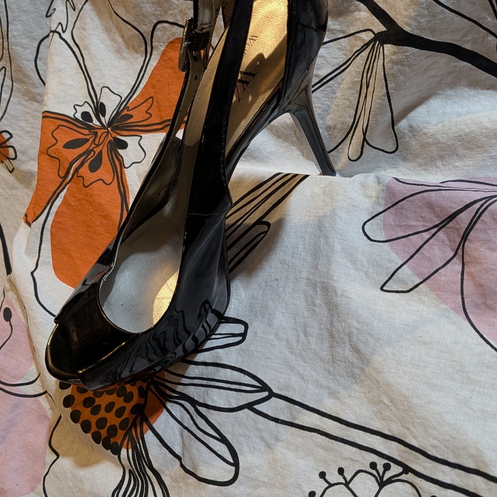 Worthington Glossy Black Peep-Toe Heels